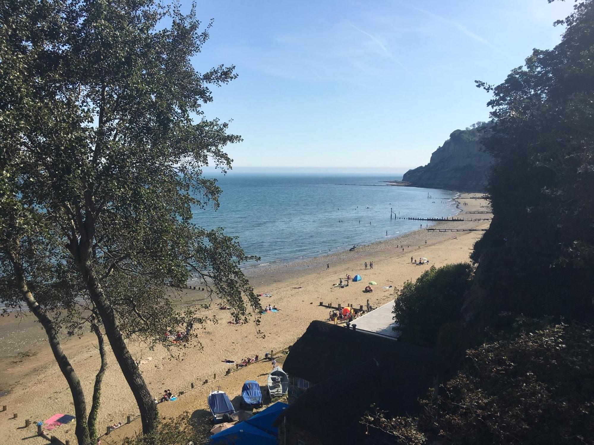 尚克林Little Gem With Private Hot Tub - Up To 25 Percent Off Ferry公寓 外观 照片